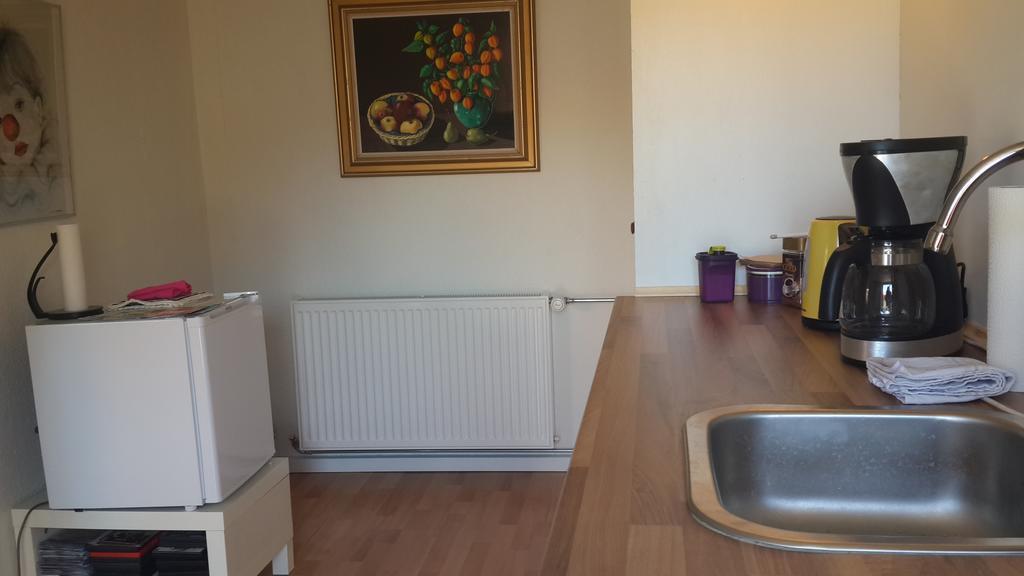Room In Gedser Centrum Exterior photo